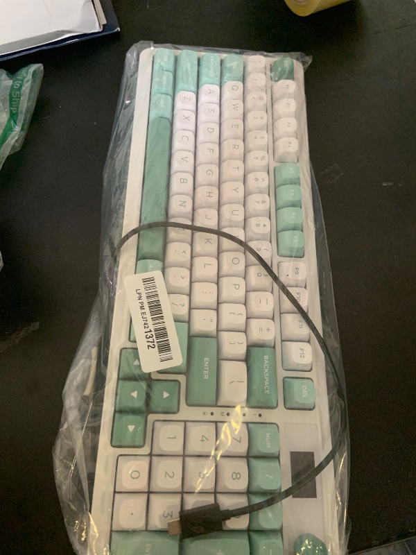 Photo 1 of Redragon K719 Wireless Gasket Gaming Keyboard w/Hype Screen & Knob, 95 Keys Mechanical Keyboard, Easy-Control 1.14’’ TFT Info Display, 5-Layer Noise Dampening, Custom Linear Switch, Jade Cloud Color
