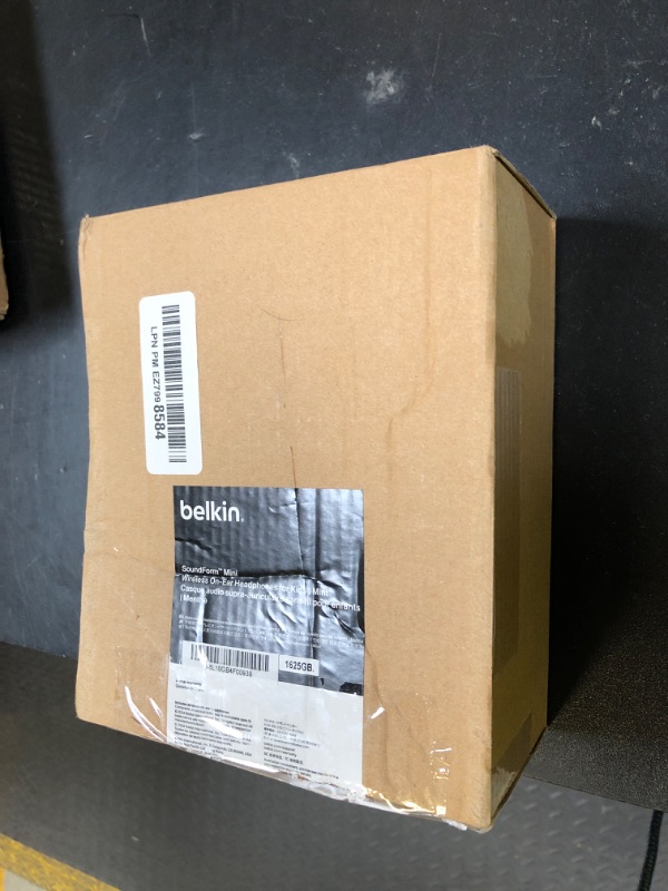 Photo 1 of Belkin SoundForm Mini - Wireless Bluetooth Headphones for Kids with 30H Battery Life, 85dB Safe Volume Limit, Built-in Microphone - Kids On-Ear Earphones for iPhone, iPad, Fire Tablet & More - Mint