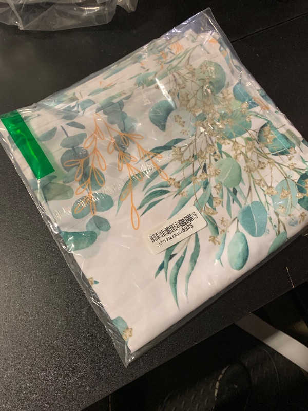 Photo 1 of 12 Pcs Eucalyptus Greenery Cloth Napkins 20"x20" Washable Dinner Tea Party Napkins for Kitchen Party Wedding Restaurant Indoor Outdoor Botanical Fresh Spring Summer