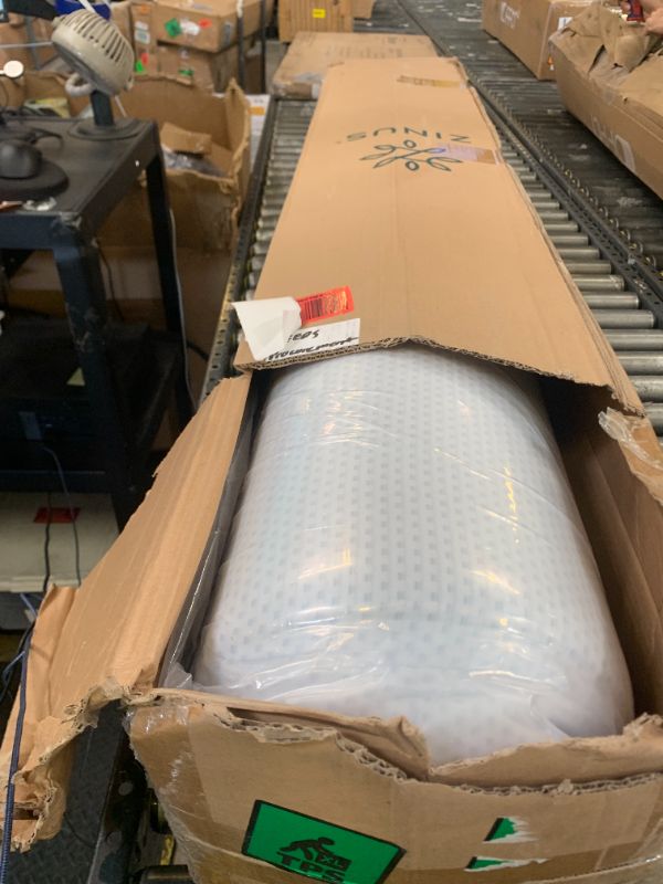 Photo 1 of Zinus Green Tea Cooling Gel Memory Foam Mattress 12 inch queen 