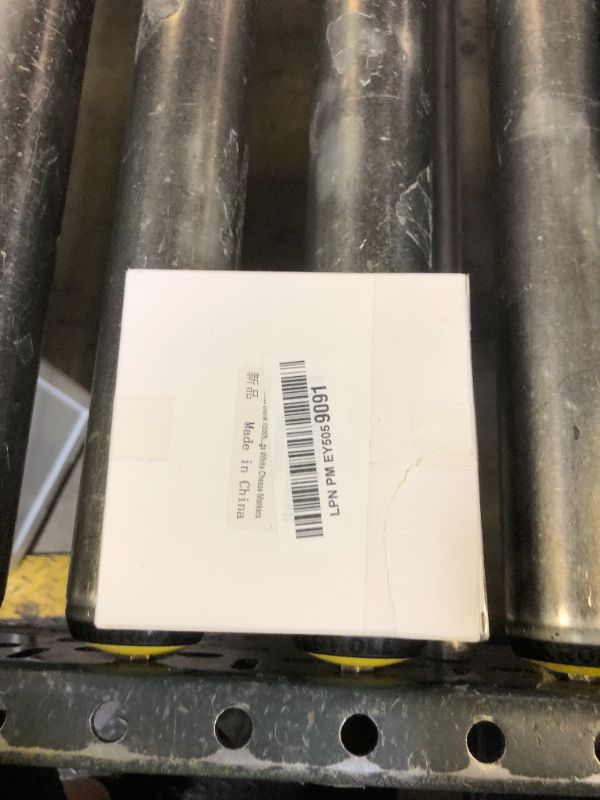 Photo 1 of [100 Pack] Blank Toothpick Flags, Cheese Markers for Charcuterie Board Food Label Cupcake Toppers Pick Cocktail Picks for Appetizers, Party Buffet, Cupcake, Food, Fruit, Party Decoration