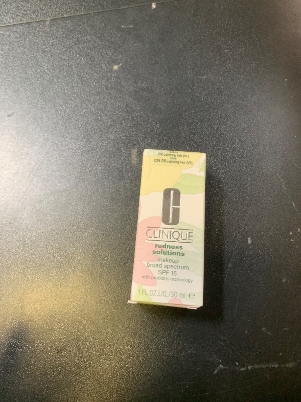Photo 1 of Clinique Redness Solutions Liquid Foundation Makeup Broad Spectrum SPF 15 With Probiotic Technology | Covers Redness + Appropriate For Skin With Rosacea, Calming Fair, 1 Fl Oz