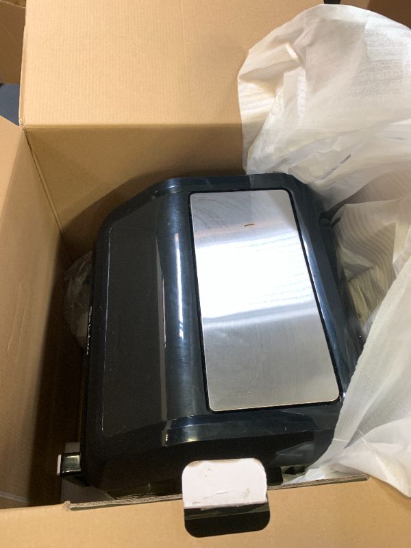 Photo 1 of Sur La Table 13-Quart Next Generation Air Fryer - 1700W Countertop Air Fryer for Large Meals with Multi-Cook Functions: Roast, Broil, Bake, Dehydrate & More, Safe Kitchen Appliance for Food Prep