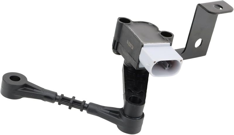 Photo 1 of TRQ Front Right Ride Leveling Height Sensor Passenger Side Compatible with 2015-2019 Land Rover Discovery Sport 2012-2019 Range Rover Evoque
