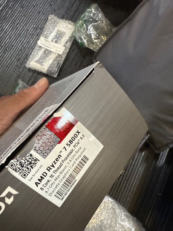 Photo 1 of AMD Ryzen 7 5800X 8-core, 16-thread unlocked desktop processor