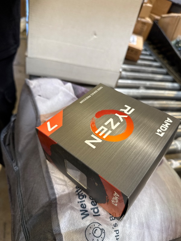 Photo 1 of AMD Ryzen 7 5800X 8-core, 16-thread unlocked desktop processor