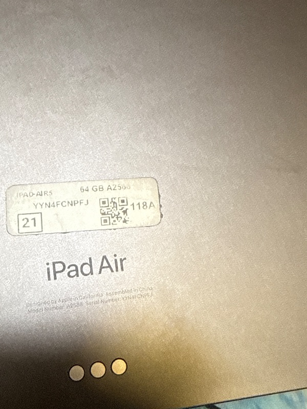 Photo 1 of Apple Early 2022 iPad Air 5th Gen, 10.9-inch, Wi-Fi, 64GB, Space Gray (Renewed)
