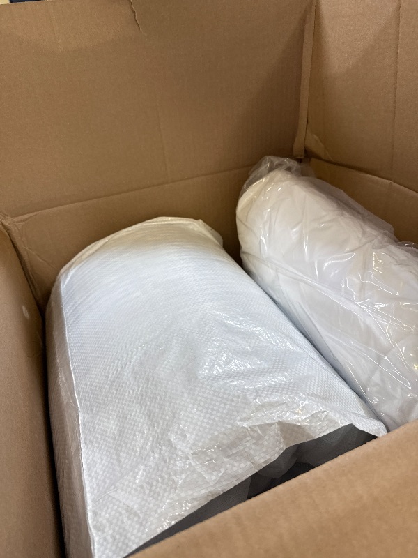 Photo 1 of SIZE AND DIMENSIONS ARE UNKNOWN SLEEP INNOVATIONS TOPPER