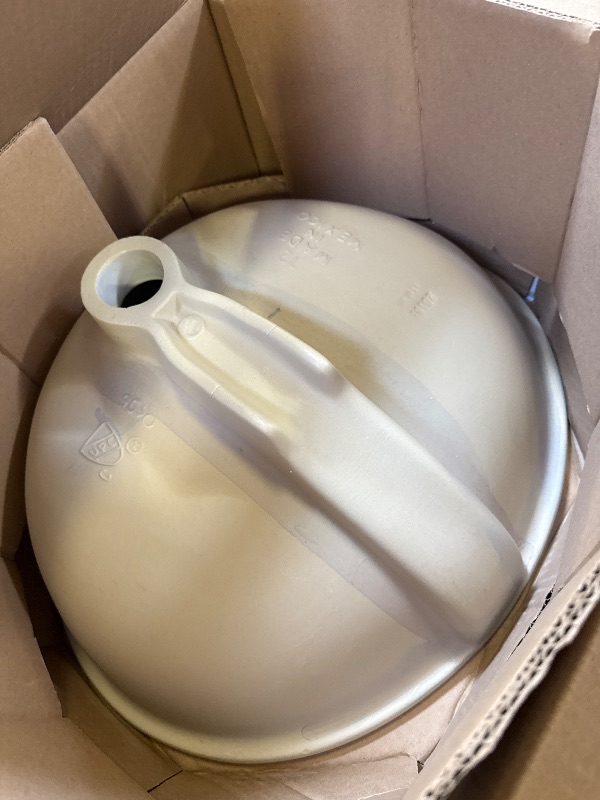 Photo 1 of American Standard 16 X 19" Oval Undermount Lavatory Sink White China
