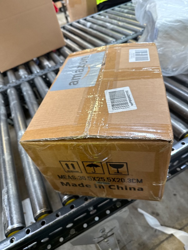 Photo 1 of LVYUAN 5000 Watt Voltage Converter Transformer Heavy Duty Step Up/Down AC 110V/120V/220V/240V Power Converter with 3 US Outlets, 3 Universal Outlets, Resettable Circuit Breaker Protection