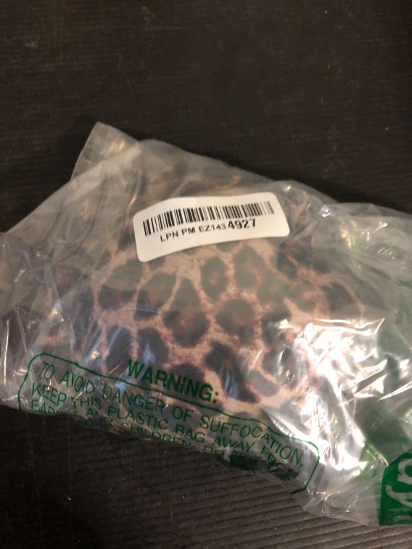 Photo 1 of OYOANGLE Women's Leopard Print V Neck Spaghetti Strap Bras Underwire Push Up Bralettes Brown Black 34B