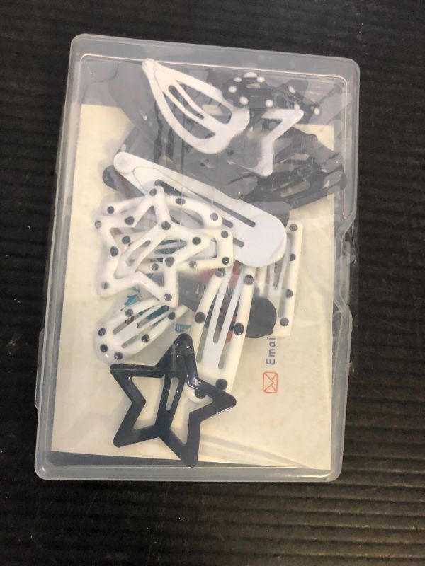 Photo 1 of 20PCS Star Hair Clips Y2k Hair Accessories for Women Black White Polka Dot Cute Hair Pins for Girls Star Barrettes Non Slip Kawaii Snap Hair Clips Small for Styling Festival Accessories
