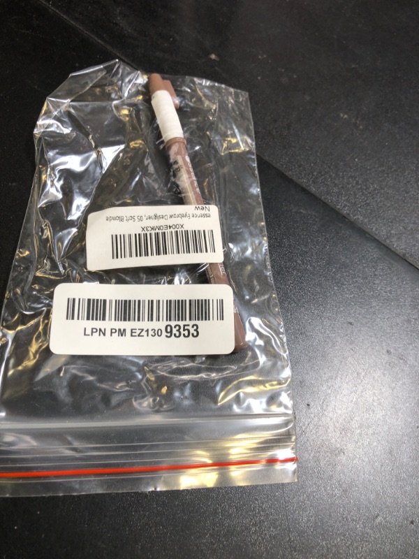 Photo 1 of essence Eyebrow Designer, 05 Soft Blonde