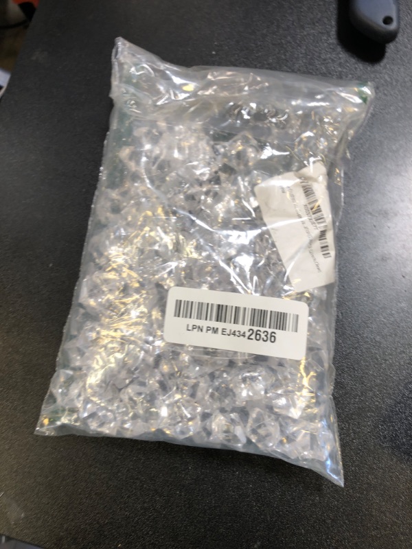 Photo 1 of Fake Crushed Ice Cubes, Vase Fillers, 150 pcs 16*22 mm Fake crushed Ice Cubes Artificial Acrylic Crystal Rocks Diamonds for Vase Fillers, Party Favor, Wedding Decoration (0.86*0.62inch,Clear)