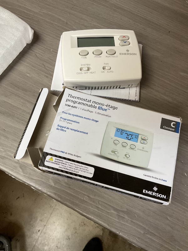 Photo 1 of Emerson 1F80-0261 Single Stage 5/1/1 Programmable Digital Thermostat