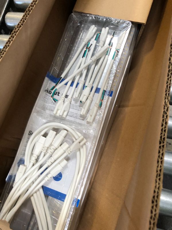 Photo 1 of Barrina LED Shop Lights, 8FT 72W 10000LM 5000K, Daylight White, V Shape, Clear Cover, High Output, Linkable, T8 LED Tube Light, for Garage 8 Foot with Plug (Pack of 10)