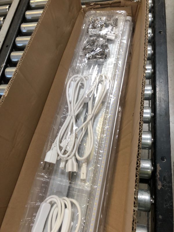 Photo 1 of Barrina LED Shop Lights, 8FT 72W 10000LM 5000K, Daylight White, V Shape, Clear Cover, High Output, Linkable, T8 LED Tube Light, for Garage 8 Foot with Plug (Pack of 10)