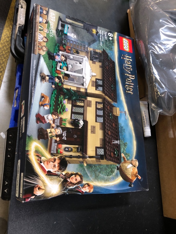Photo 1 of LEGO Harry Potter Privet Drive: Aunt Marge’s Visit Kids Toy - Buildable Book Nook and Room Decor for Boys and Girls, Ages 8+ - Collectible Harry Potter Minifigure - Birthday Gift Idea - 76451