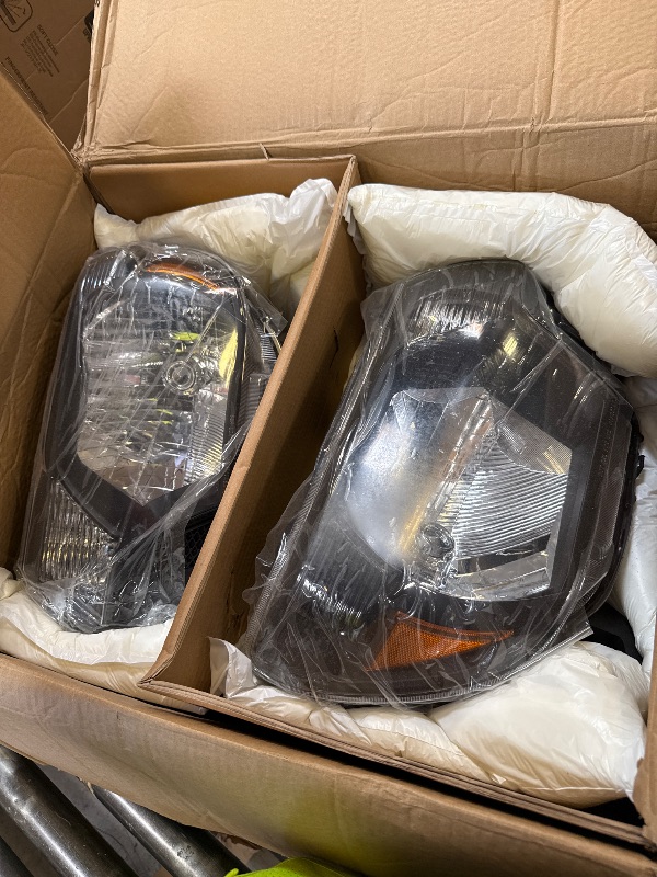 Photo 1 of OKLPF LED Tail Light Compatible With 2005 2006 2007 2008 2009 2010 2011 2012 2013 2014 2015 Toyota Tacoma Pickup,Replace Rear Brake Smoked Taillight Assembly with Bulb and Harness,Black Housing
