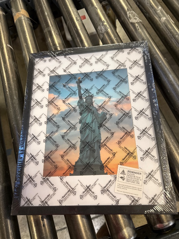 Photo 1 of icture Frame, Black Frame Display Photo 