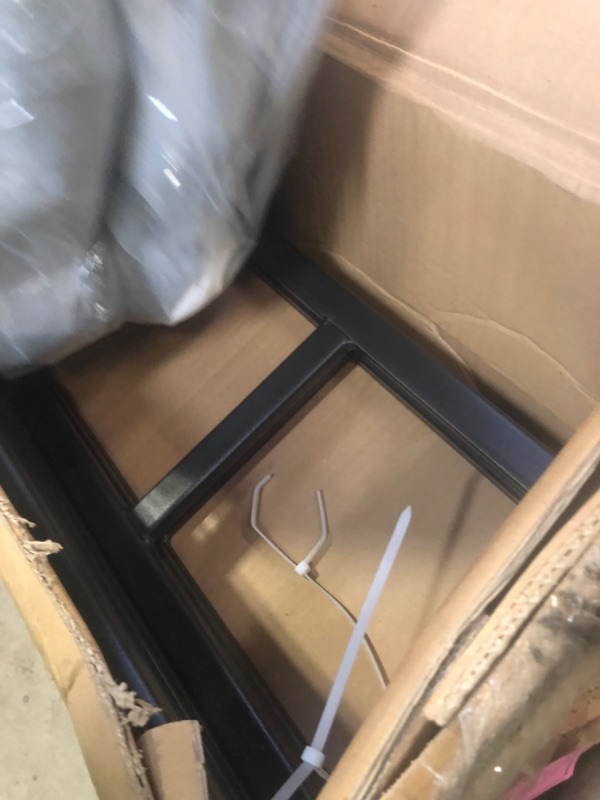 Photo 1 of ZINUS 9 Inch Metal Smart Box Spring with Quick Assembly, Mattress Foundation, Strong Metal Frame, Easy Assembly, Queen