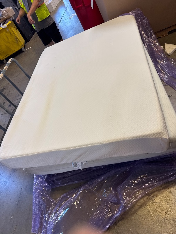 Photo 1 of Gel Memory Foam Mattress for Cool Sleep & Pressure Relief, Medium Firm Mattresses CertiPUR-US Certified/Bed-in-a-Box/Pressure Relieving (10 in, Queen)