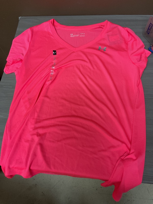 Photo 1 of Under armor pink V-neck 2 piece size L woman’s 