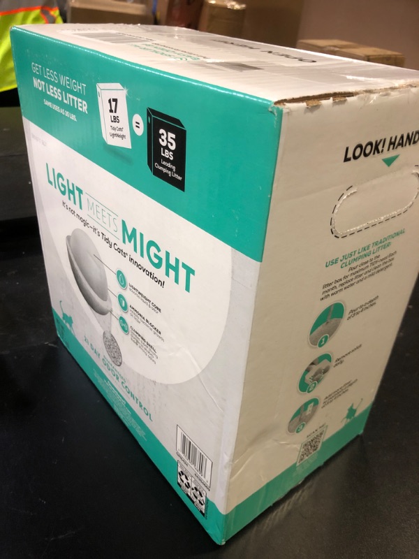 Photo 1 of Purina Tidy Cats LightWeight?Free and Clean Unscented, Multi-Cat, Clumping, 99.9 Percent Dust Free Cat Litter - 17 lb. Box