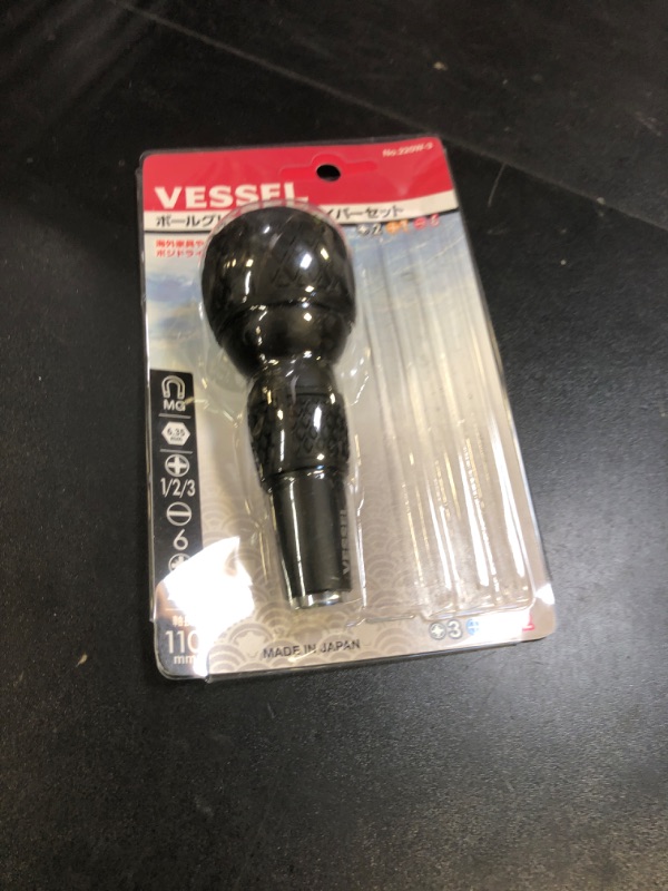 Photo 1 of VESSEL BALL GRIP 1/4" Hex. Bit Interchangeable Screwdriver (Bit 3PC. (+1, +3 / +2, -6 / PZ2, PZ3) SET. 220W3J1)