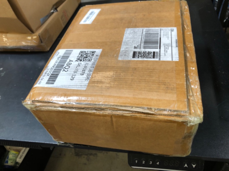 Photo 1 of YATOINTO Electric Torque Drive Load Binder | Fits 3/8’’-1/2’’ Chain | 9,200 lbs Safe Working Load | Heavy-Duty Ratchet Binder Compatible with Portable Drill for Fast Cargo Tie-Down & Load Securement