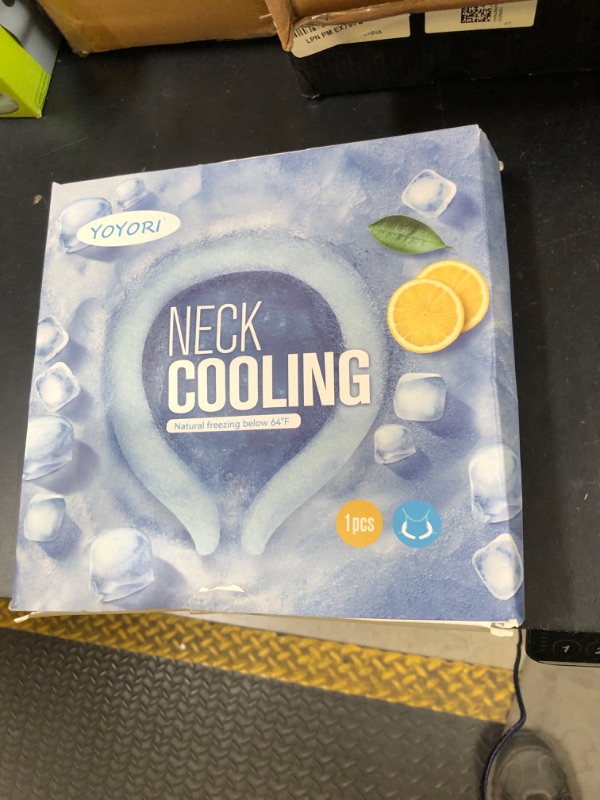 Photo 1 of 2PCS Neck Cooling Tube with Cold Insulated Bag,Reusable Ice Neck Ring Wearable Body Cooler Products for Summer Heat (Blue*2)