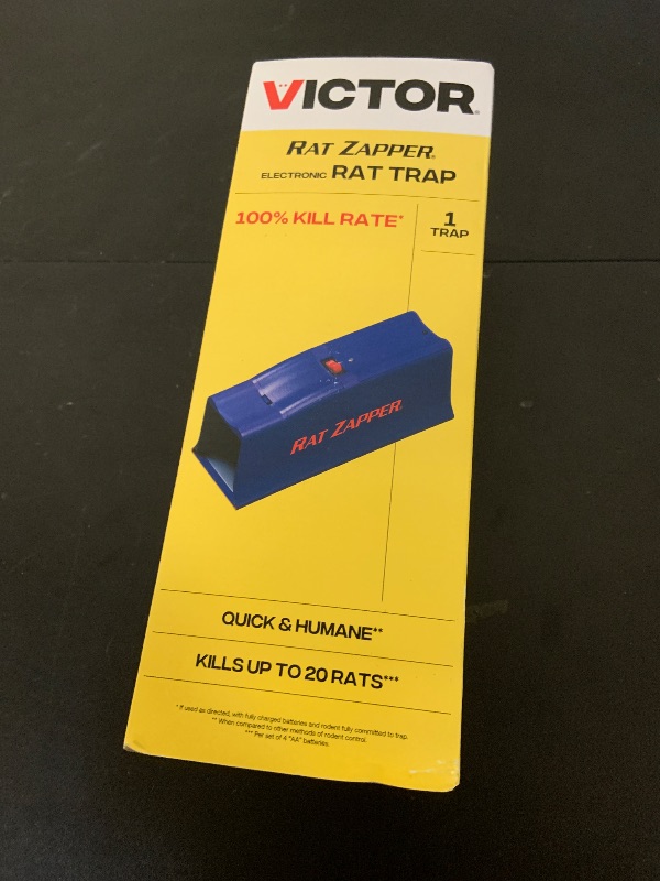 Photo 1 of Rat Zapper Classic RZC001-4 Indoor Electronic Mouse and Rat Trap - 1 Electric Trap