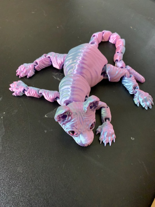 Photo 1 of 1pc     WQXWNFBA 3D Printed Sphynx Cat, 12 Inch Realistic Hairless Cat,3D Printed Animals with Flexible Articulated Joints, Fidget Toy Adults for Stress Relief, Home Office Decor Desk Toys (Blue Pink)