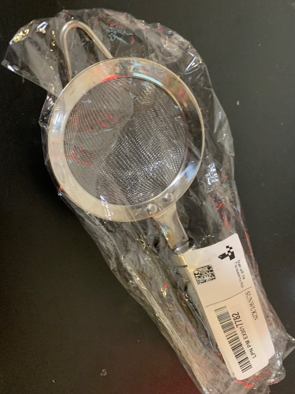 Photo 1 of SUNWUKIN 304 Stainless Steel Fine Mesh Strainers for Kitchen, Colander-Skimmer with Handle, Sieve Sifters for Food, Tea, Rice, Oil, Noodles, Fruits, Vegetable