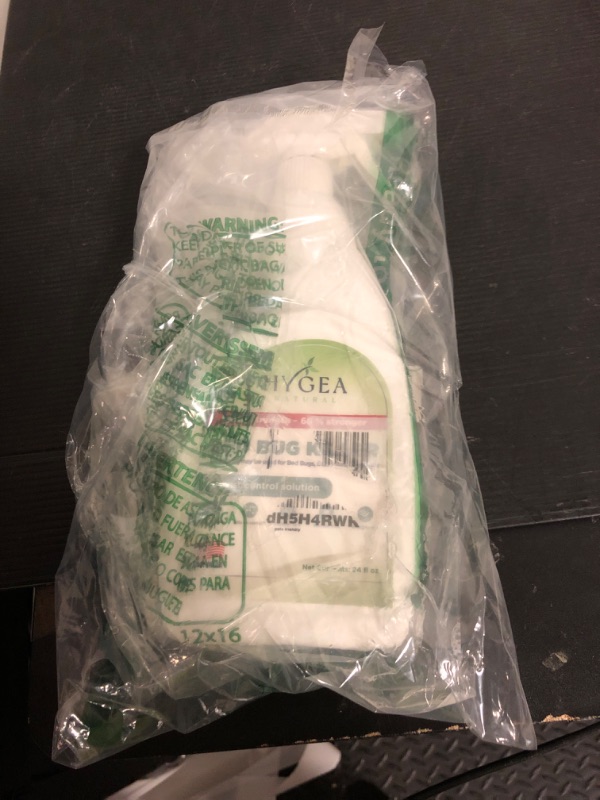 Photo 1 of Hygea Natural Extra-Strength Bed Bug DIY Kit - unique, Odorless, Child & Pet Friendly - All water-friendly surfaces - 1 Bed Bug Spray (24 oz) & 1 Bed Bug Travel Spray in TSA Approved Size (3 oz)