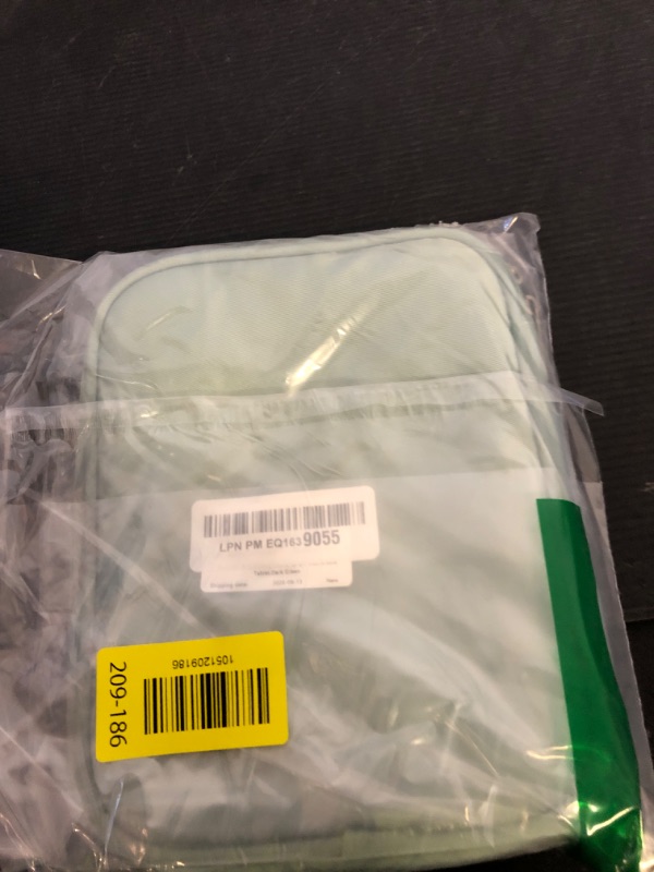 Photo 1 of Vinabilia 6-7 Inch Sleeve Carrying Case for 7" Kindle Colorsoft Signature Edition and All-New Kindle Paperwhite, Protective Sleeve Cover Pouch Bag for 6" Kindle/Kindle Oasis/E-Reader, Matcha Green