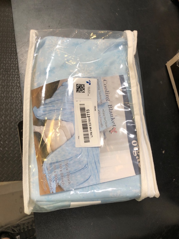 Photo 1 of OIGAE Cooling Blanket for Hot Sleepers – Thin Summer Cooling Blanket Twin Size, Q-Max >0.5 Lightweight Cooling Throw Blanket for Bed, Couch, or Sofa – Snowflake Cool Blankets, (Blue, 60" x 80")