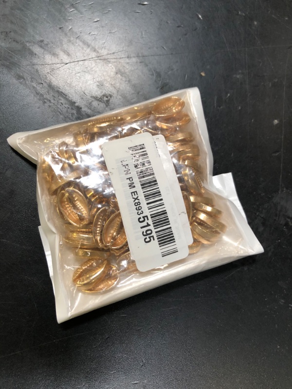 Photo 1 of 100 Pieces Gold Cowrie Shells Golden Electroplated Shell Beads Seashells for Hawaii Anklet Bracelet Home Decoration Beach Mermaid Party Submarine Party Holiday Ornament Making