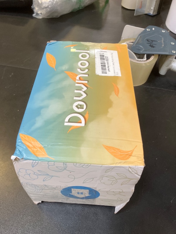 Photo 1 of DOWNCOOL Cooling Blanket King Size, White Summer Blanket for Hot Sleeper and Night Sweats, Lightweight Soft Q-Max>0.4 Arc-Chill Cool Blanket