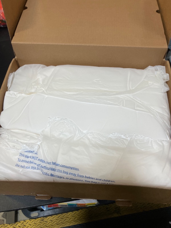Photo 1 of REST® Evercool® Cooling Comforter, Full/Queen, Blanket for Hot Sleepers, All Season Bedding to Keep Cool for Night Sweats, Breathable Lightweight Blanket, 90"x90" Inches, Arctic White