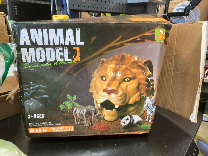 Photo 1 of RISUNTOY 41Pcs Safari Animals Figures Toys–Realistic Jumbo Wild Animals Figurines Plastic African Jungle Animals Playset–Lion,Tiger,Eggs,Trees & Fences–Educational Toys for Kids and Toddlers 3+