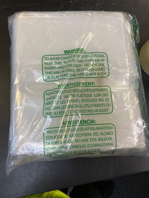 Photo 1 of DEAYOU 100 PCS Large Handle Drinking Poly Bag, Clear Cup Carrier for 4-Cup Coffee Tray, 9"L x 17"H Plastic Packaging Bag for Drink Holder, Delivery, Take Out Hanging Hole Food Storage Bag for Beverage