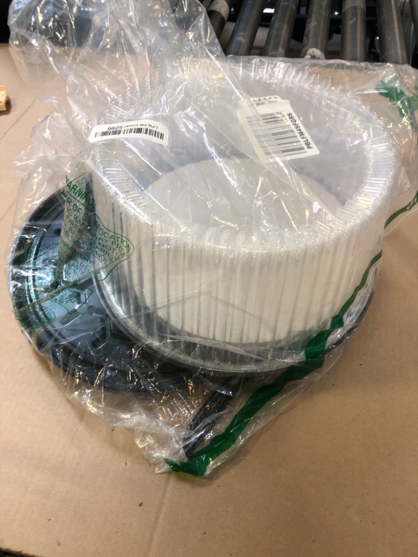 Photo 1 of 10 - 11" Plastic Disposable Cake Containers Carriers With Dome Lids And Cake Boards [5 Pack] And Cake Server | Round Bundt Cake Boxes / Cover | 2-3 Layer Cake Holder Display Containers For Transport