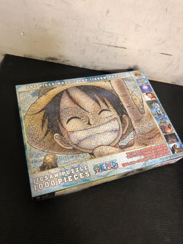 Photo 1 of One Piece - 1000pcs Jigsaw Puzzle [Mosaic Art]