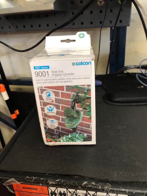 Photo 1 of Galcon 9001 Series Hose End Irrigation Timer for Balconies, Patios, Gardens, or Lawns, with Drip or Sprinklers (9001D Digital)