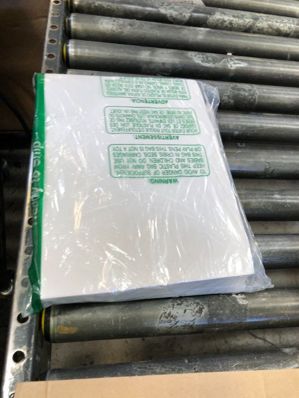 Photo 1 of Pacon PAC3407 Newsprint Paper Ream, 9" x 12", White, 500 Sheets