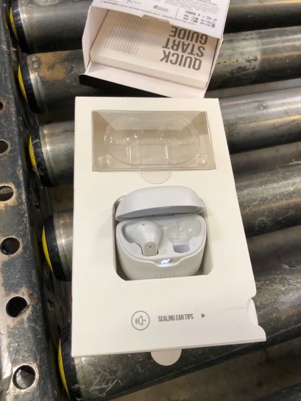 Photo 1 of JBL Tune Flex - True Wireless Noise Cancelling Earbud (White), Small