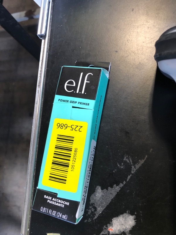 Photo 1 of e.l.f. Power Grip Primer, Gel-Based & Hydrating Face Primer For Smoothing Skin & Gripping Makeup, Moisturizes & Primes, 0.811 Fl Oz (24 ml.)