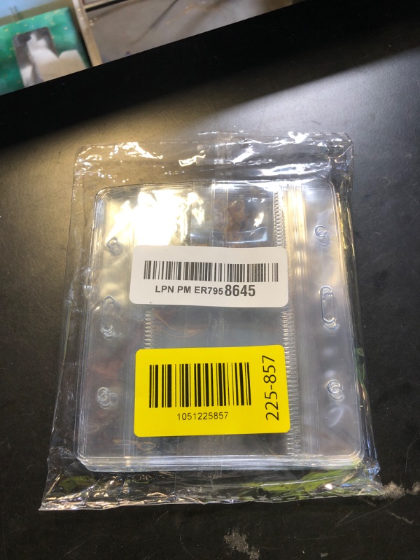 Photo 1 of Horizontal Badge Holder (10, 4x3 Inches Transparent)