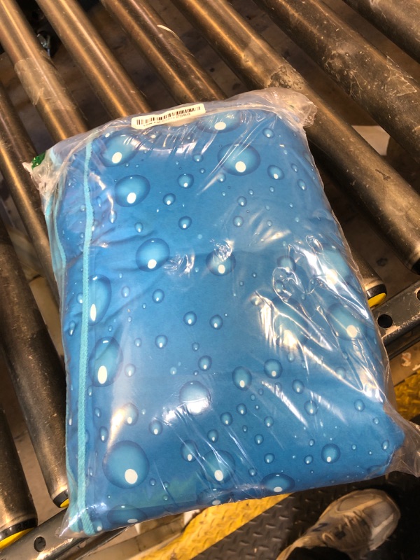 Photo 1 of Cooling Mat for Dogs Cats Cool Blanket Water Injection Self Cooling Pads Pet Cool Mat Beds Dogs Cats Water Cooling Mat Indoor and Outdoor